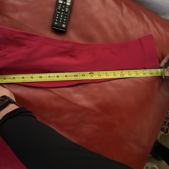 Lululemon - Picture 3 of 3